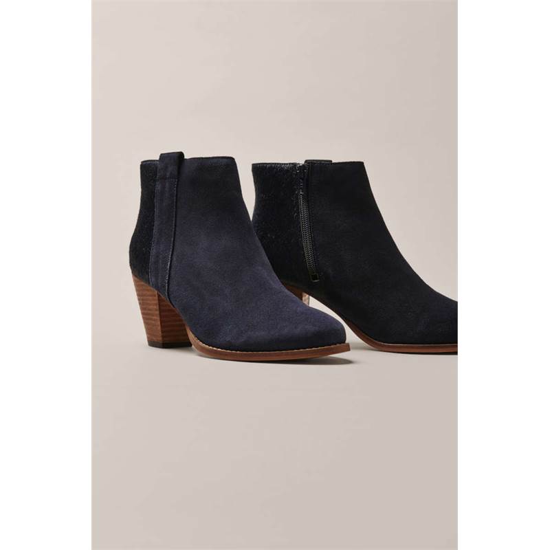 Crew Clothing Womens Frankie Boots-3